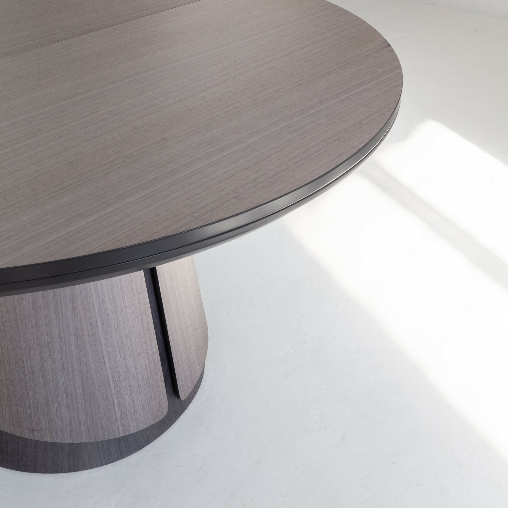 Стол обеденный Collar - изображение 1