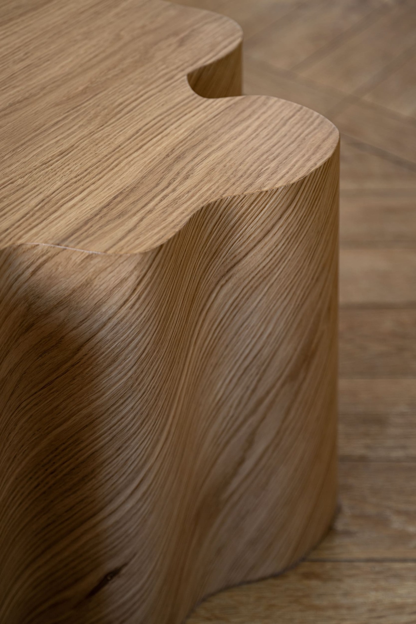 Стол журнальный "Пень" цельный - изображение 4