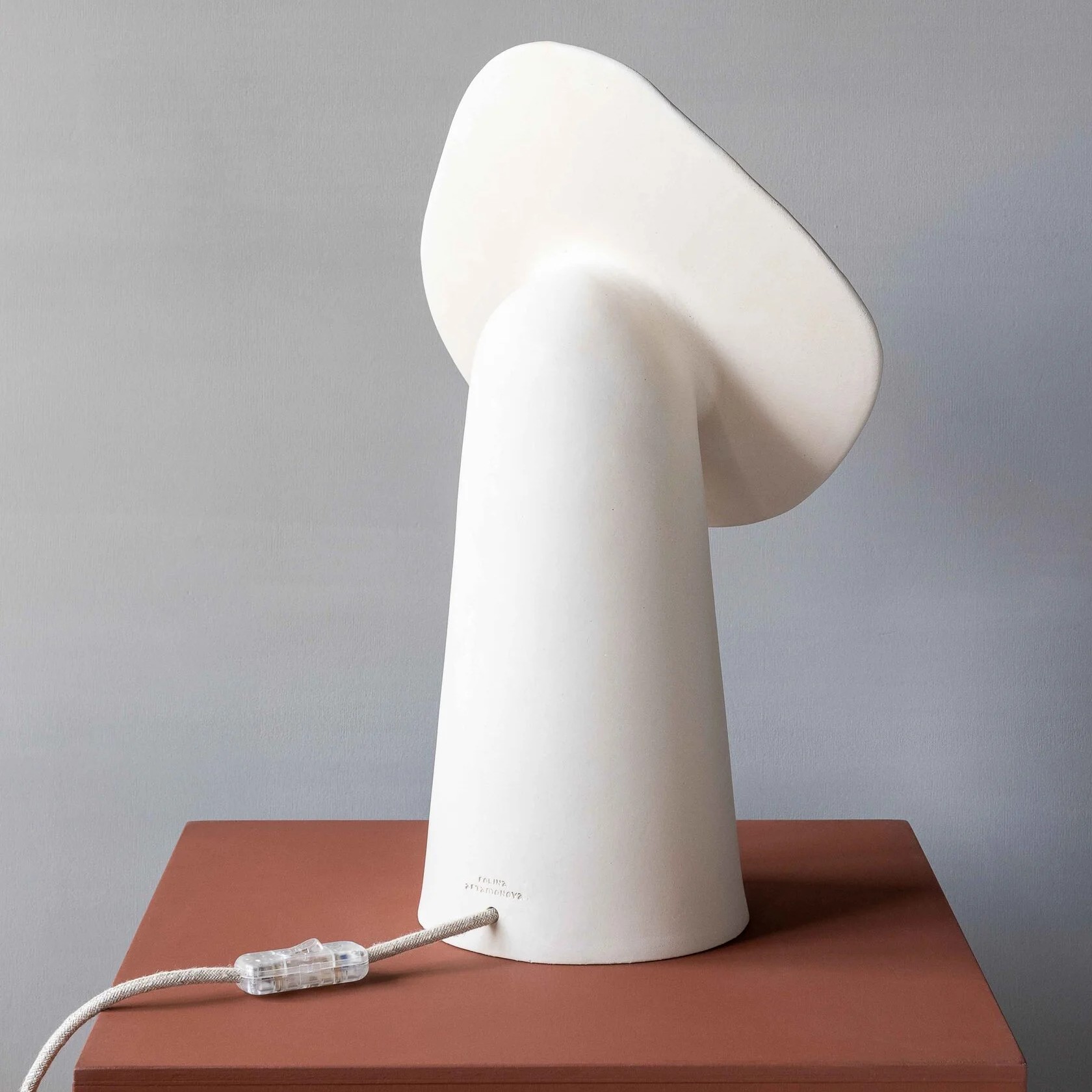 Лампа настольная FLAMMULINA white - изображение 5