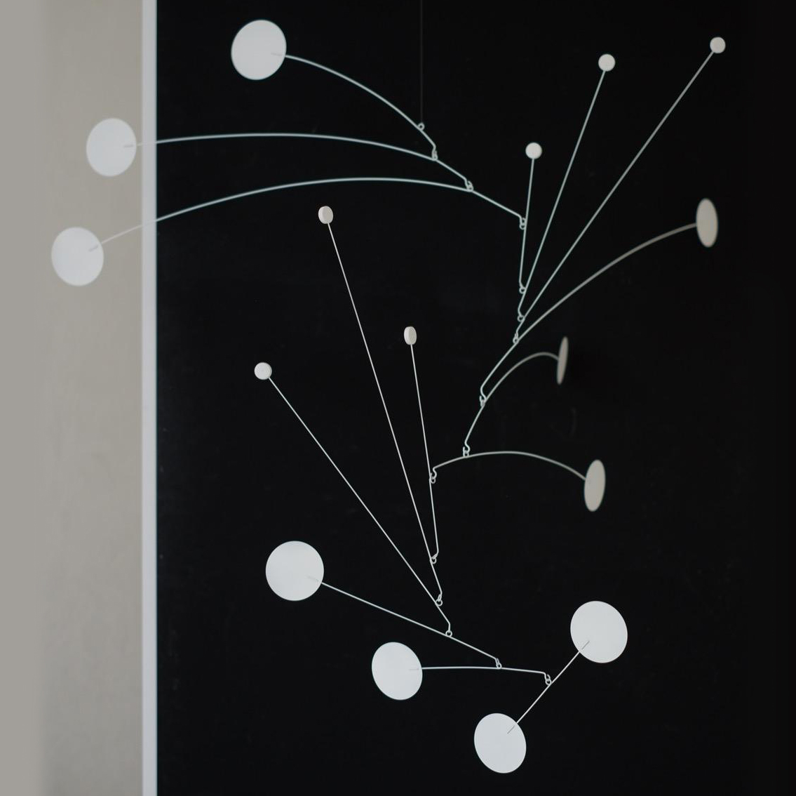 Интерьерный мобиль White 