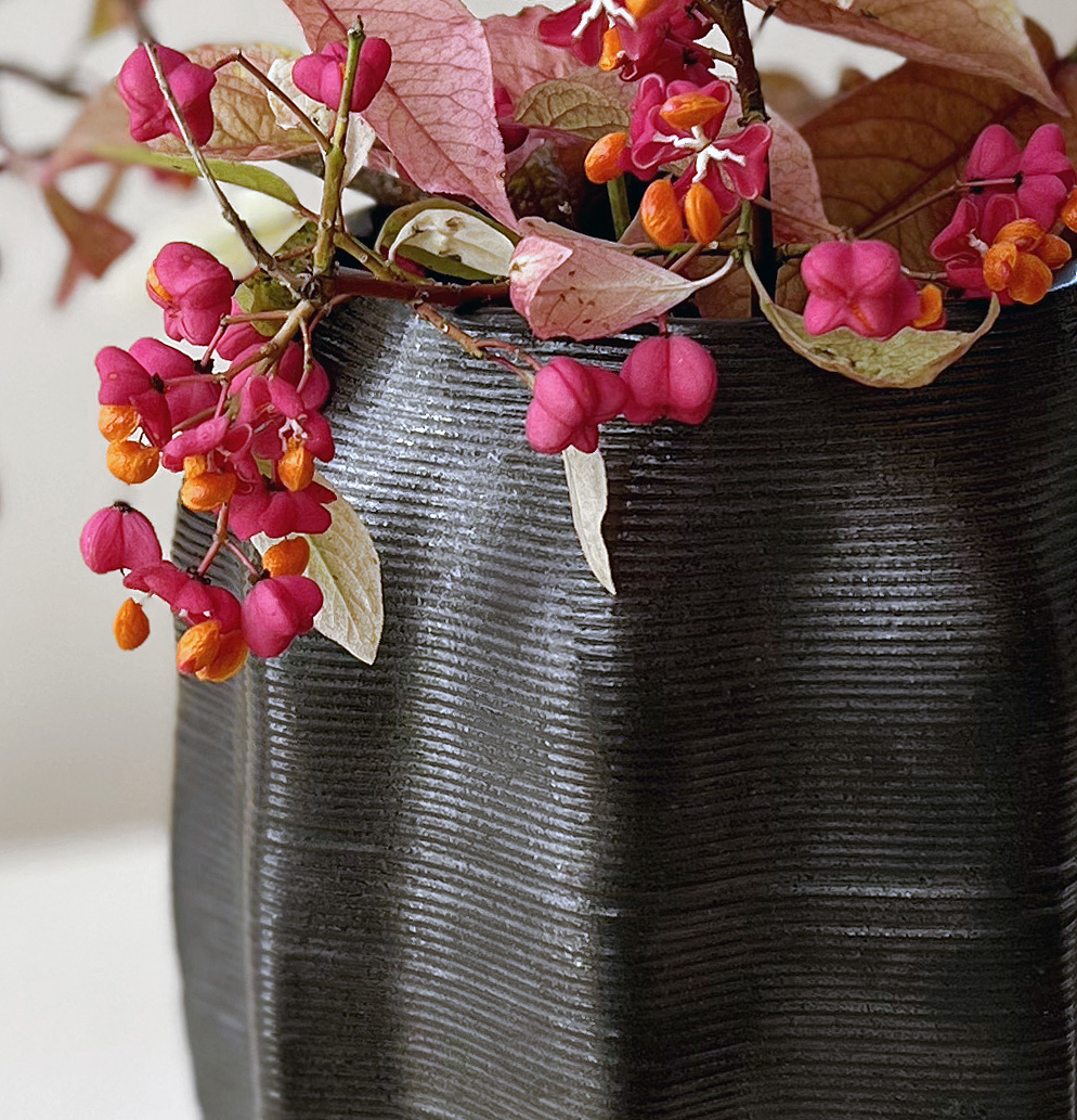 Ваза Structure #6 Black - изображение 2