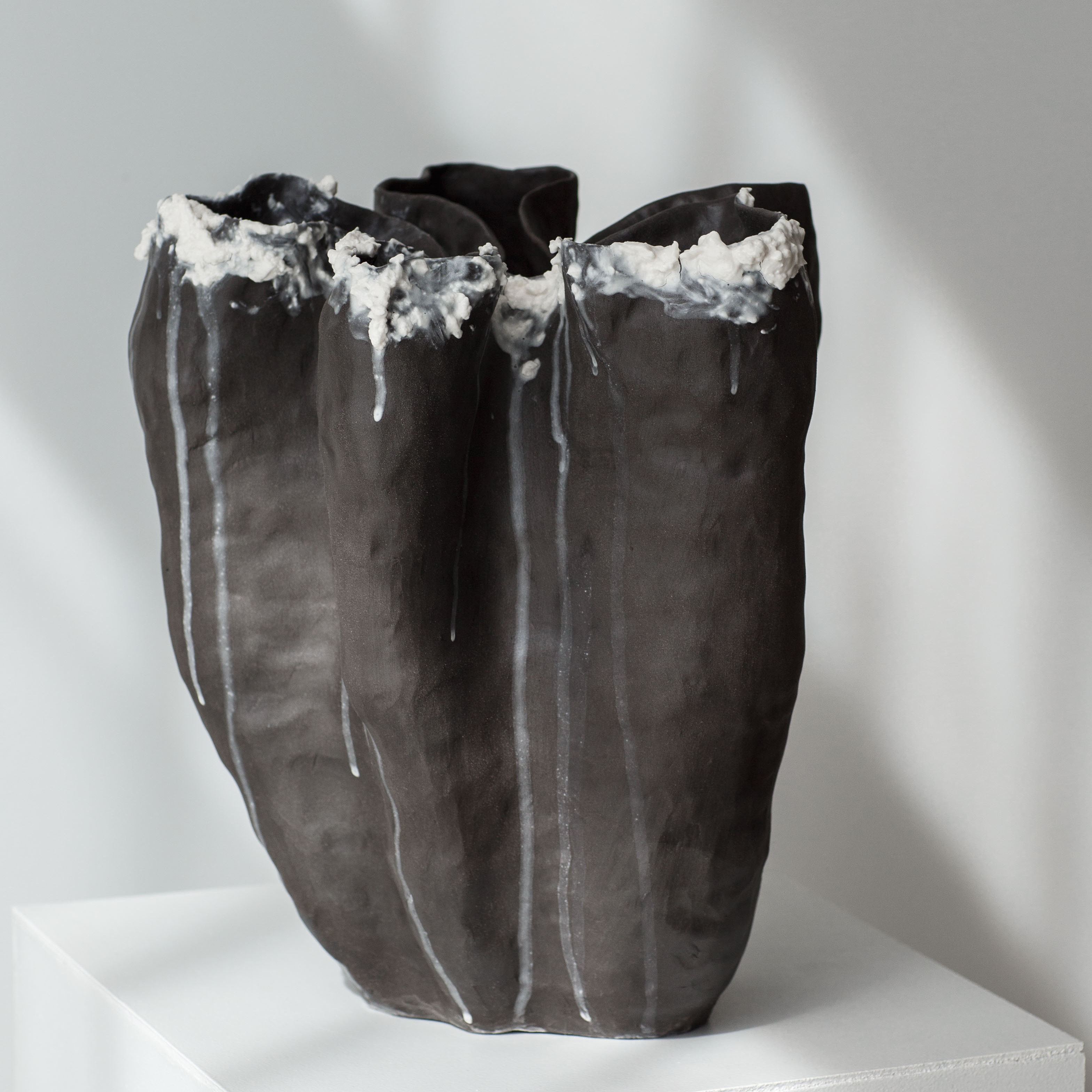 Скульптурная ваза "ПОЛДЕНЬ" 