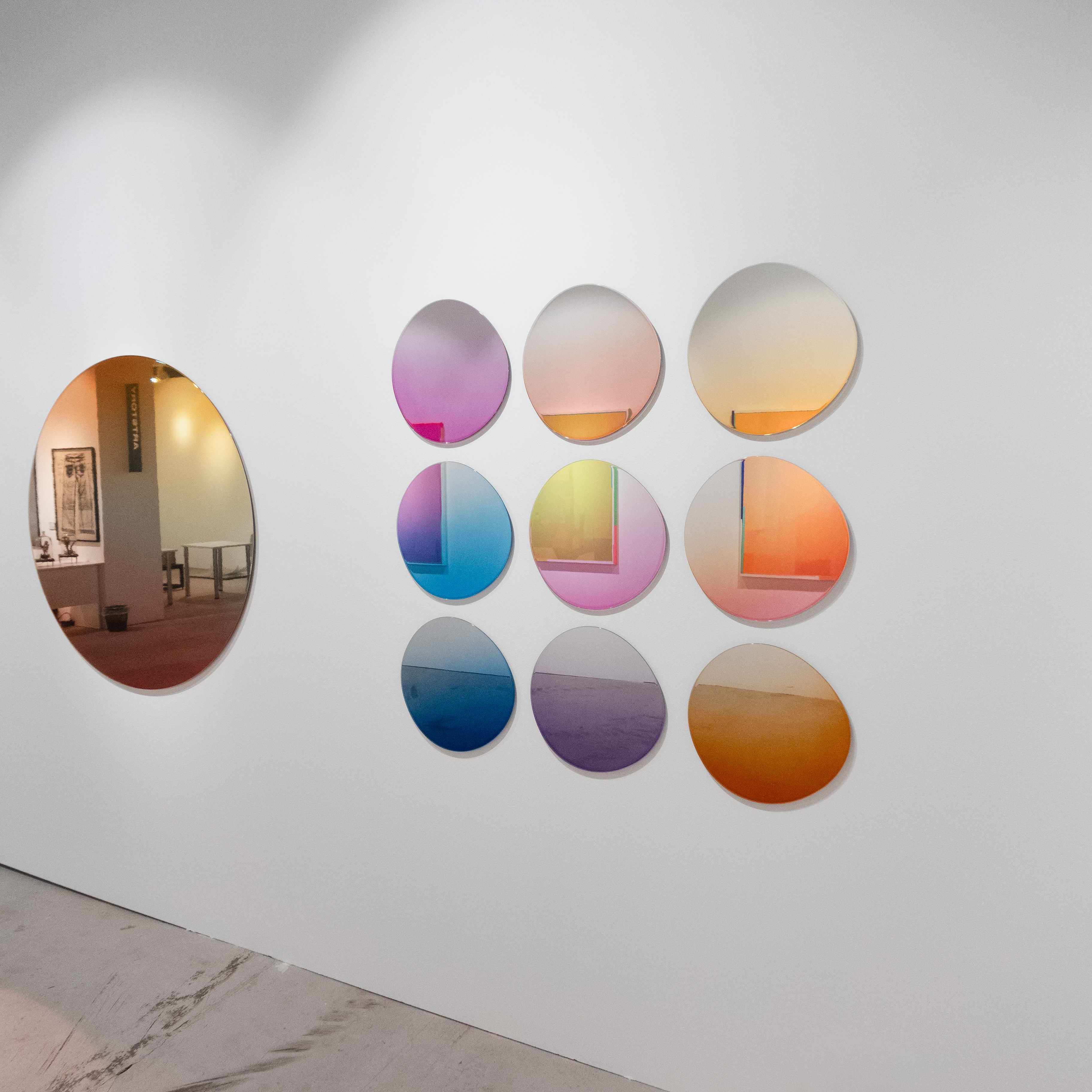 Зеркало Air Mirror Round Oxide Rose Gold - изображение 4