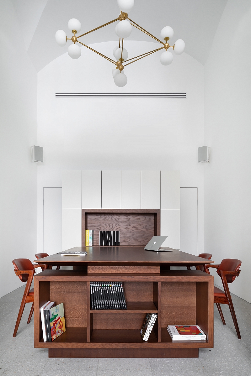 Стол 52° — 3° WALES - изображение 5