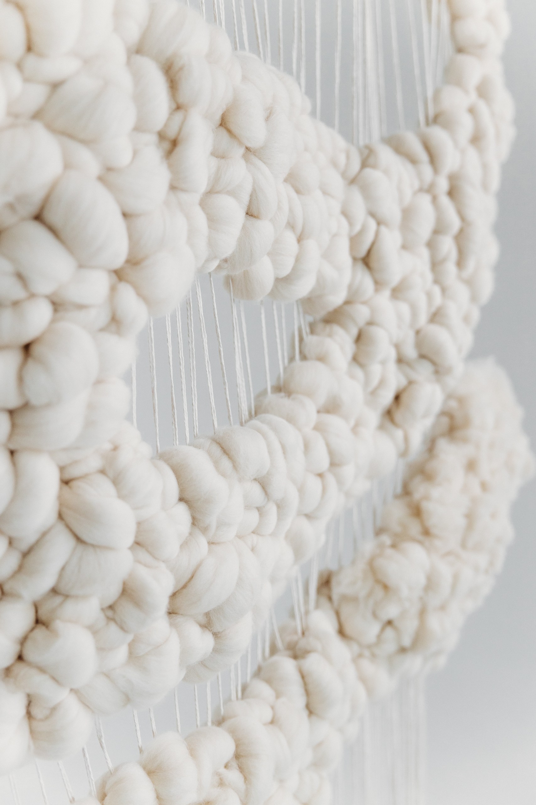 Гобелен "Горыныч" белый - изображение 3