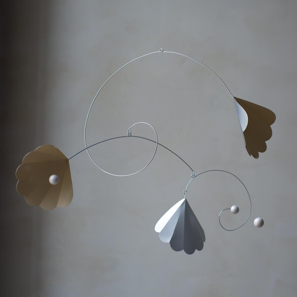 Интерьерный мобиль Shell 