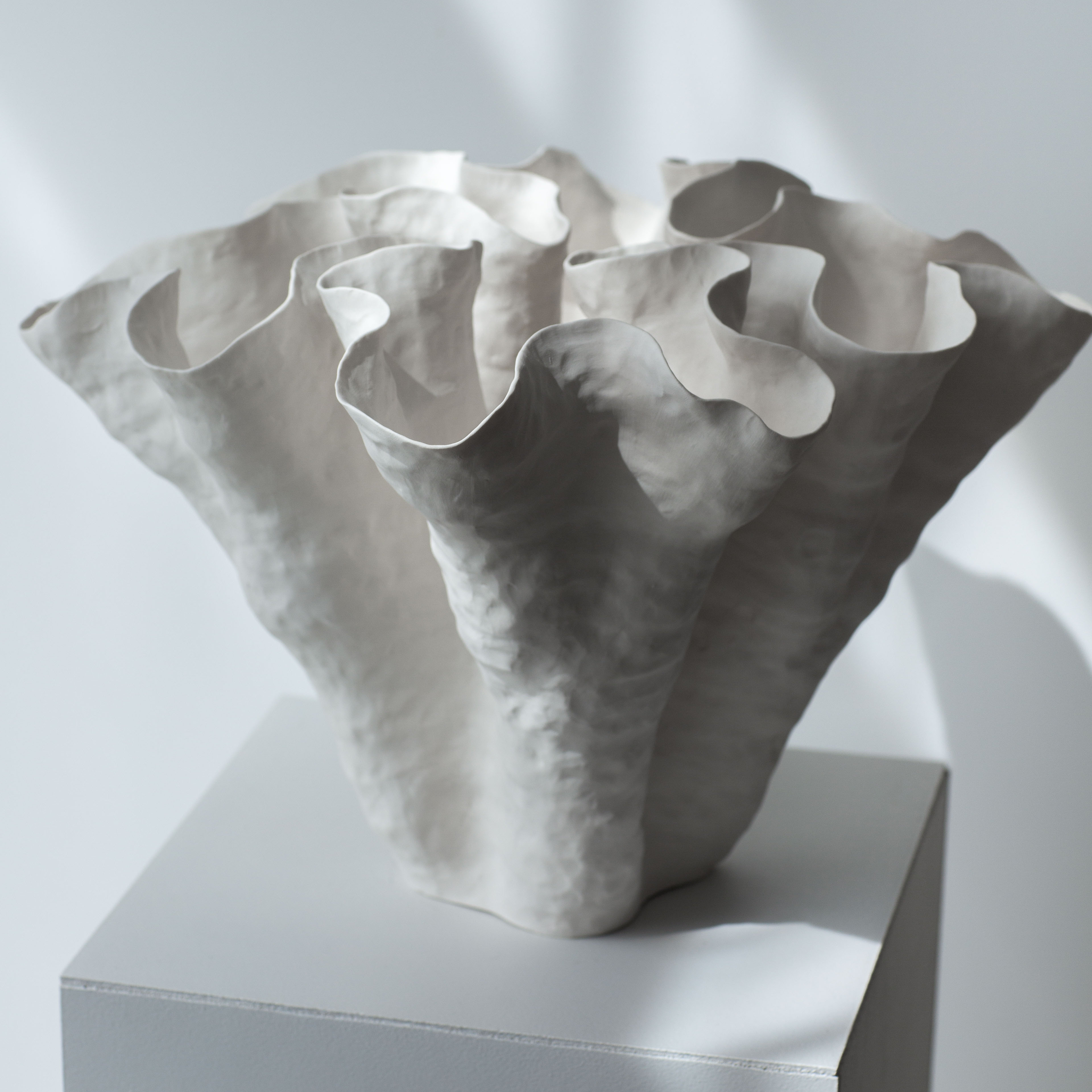 Cкульптурная ваза из серии  "REFLECTION" объект №5 