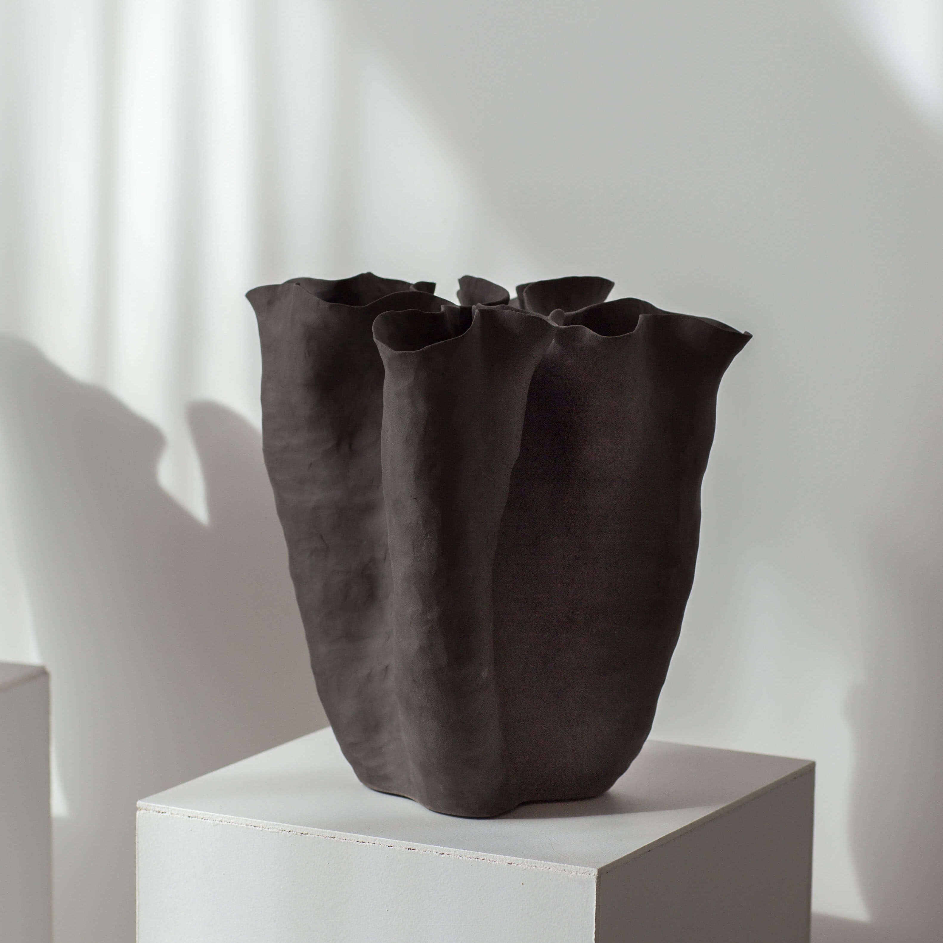 Скульптура "BLACK DESERT" средняя - изображение 3