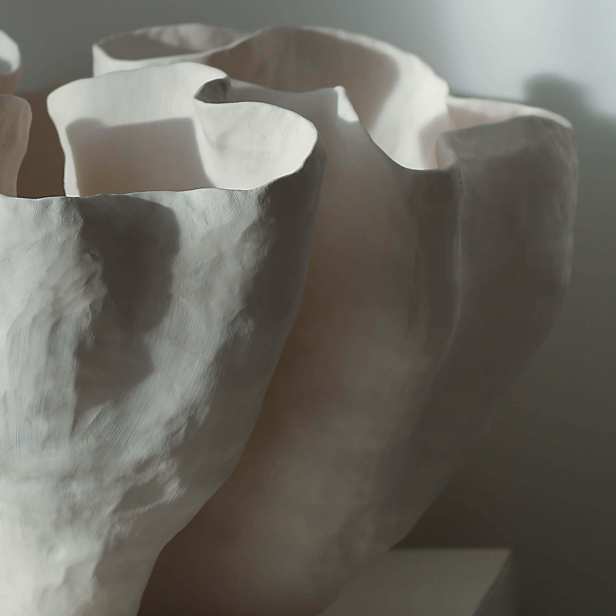 Скульптурная ваза из серии "REFLECTION 2.0" (средняя) - изображение 4