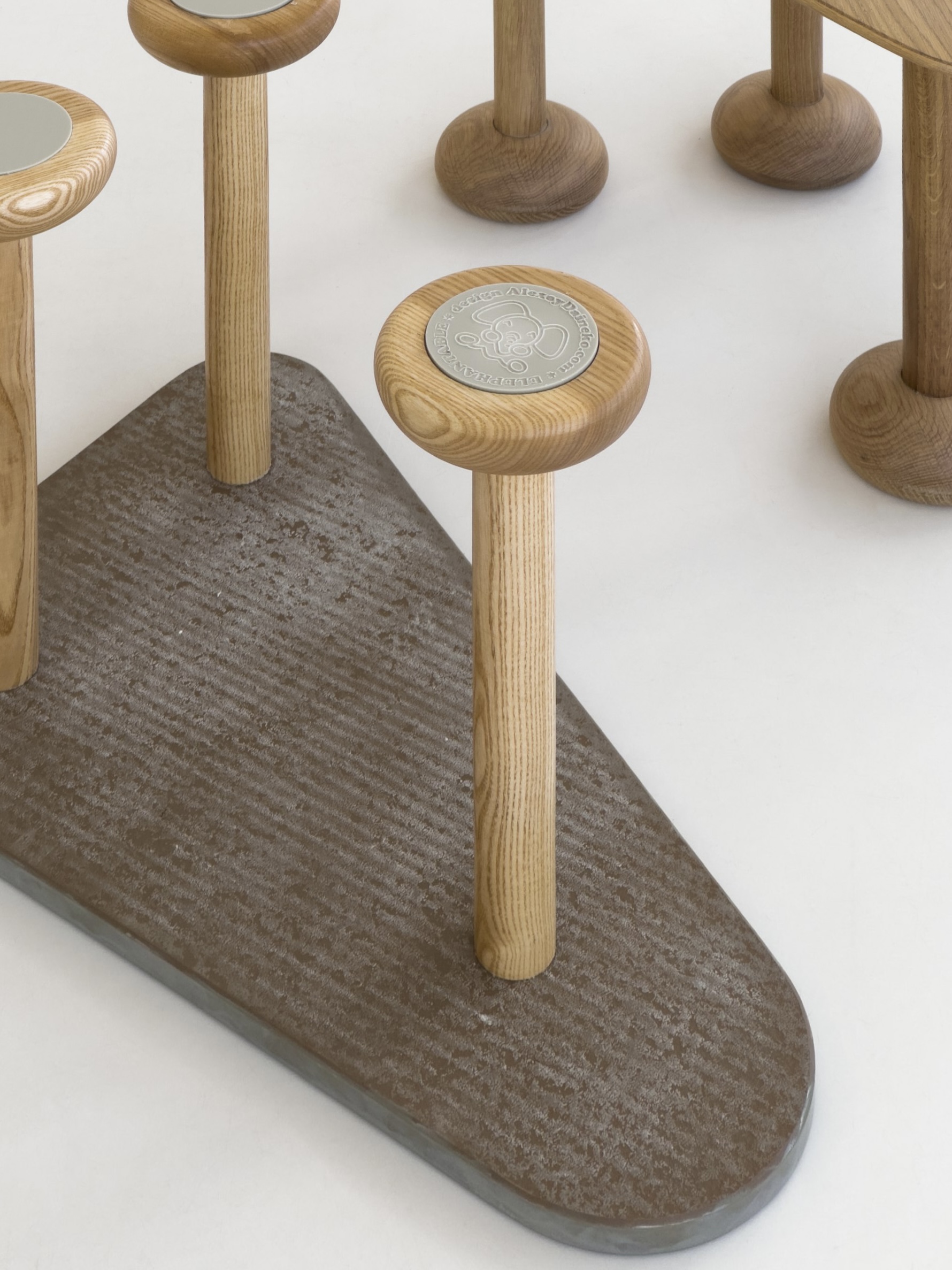 Столики Elephantables - изображение 13