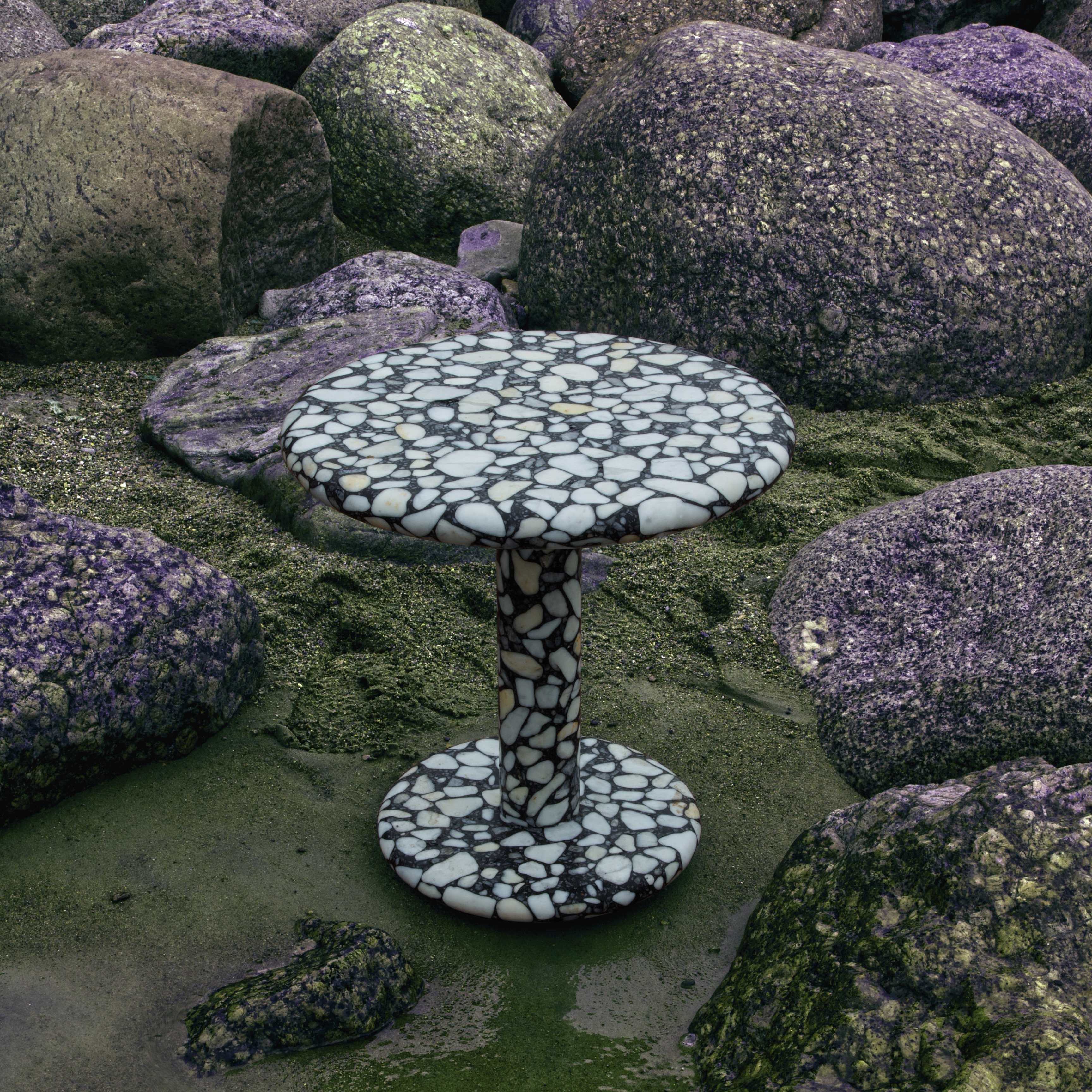 MONOROTO BLACK СТОЛ 490 - изображение 1