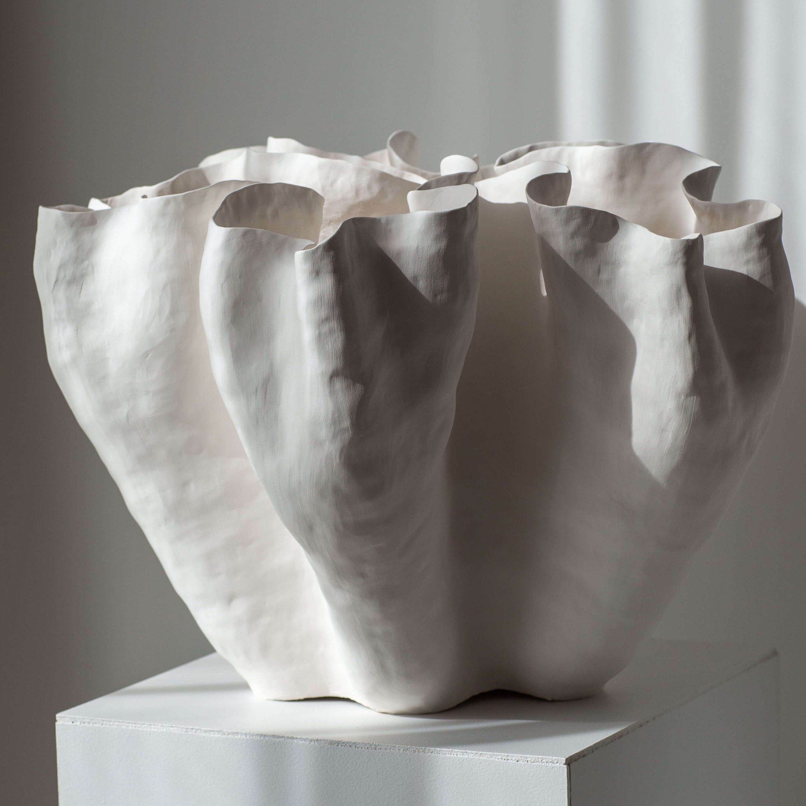 Скульптурная ваза из серии "REFLECTION" объект №3 